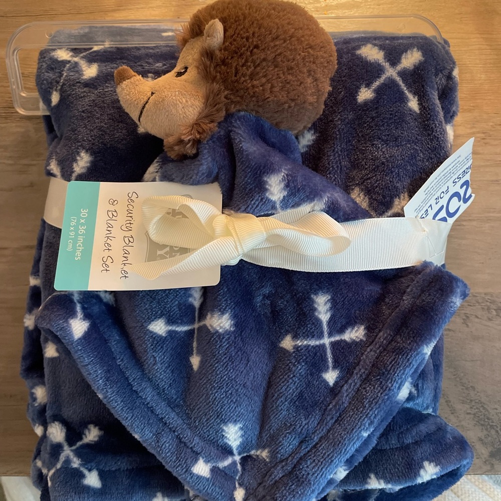 Security blanket and blanket set
